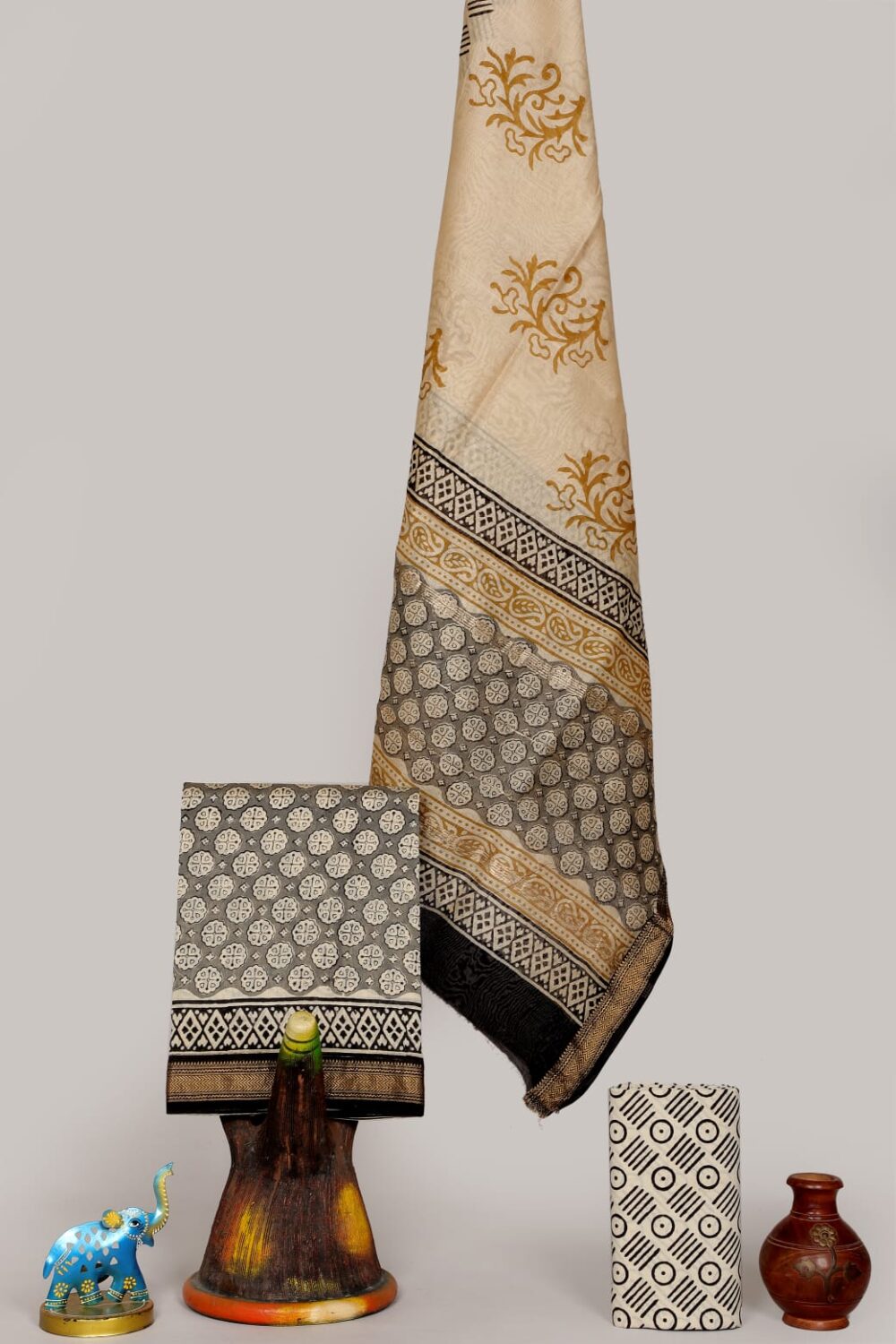 Maheshwari Silk Suit Set SMHA00006