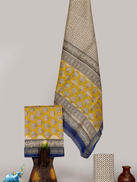 Maheshwari Silk Suit Set SMHA00011