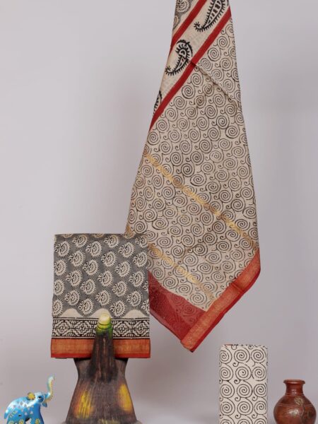 Maheshwari Silk Suit Set SMHA00033