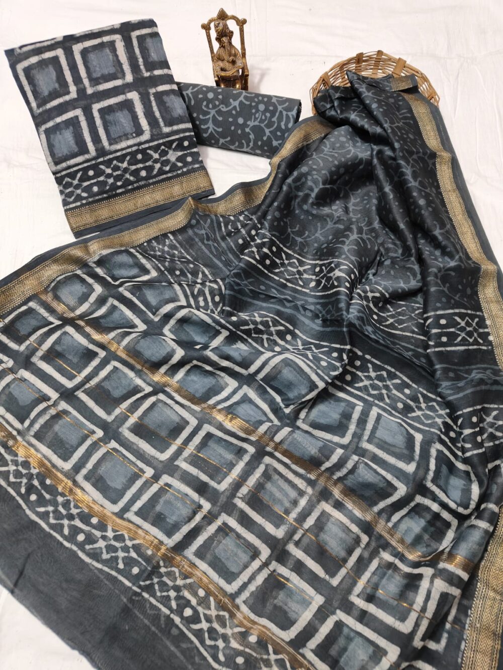 Maheshwari Silk Suit Set SMHA00040