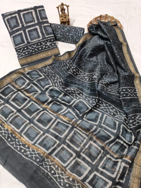 Maheshwari Silk Suit Set SMHA00040